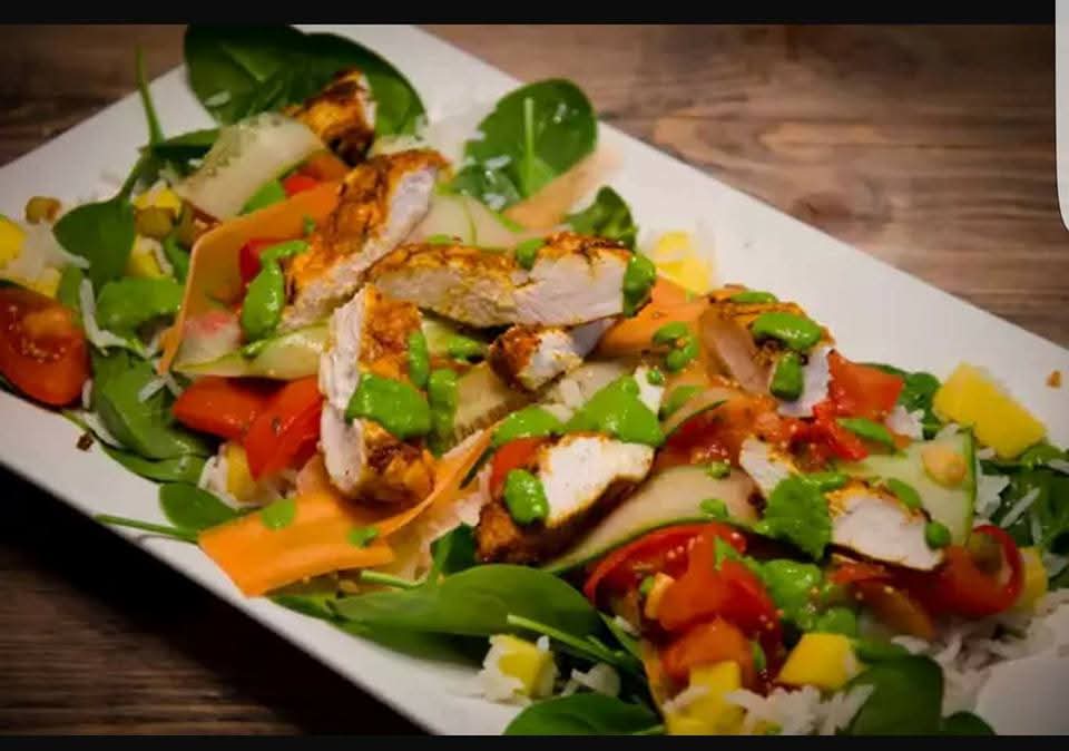 CHICKEN TIKKA SALAD