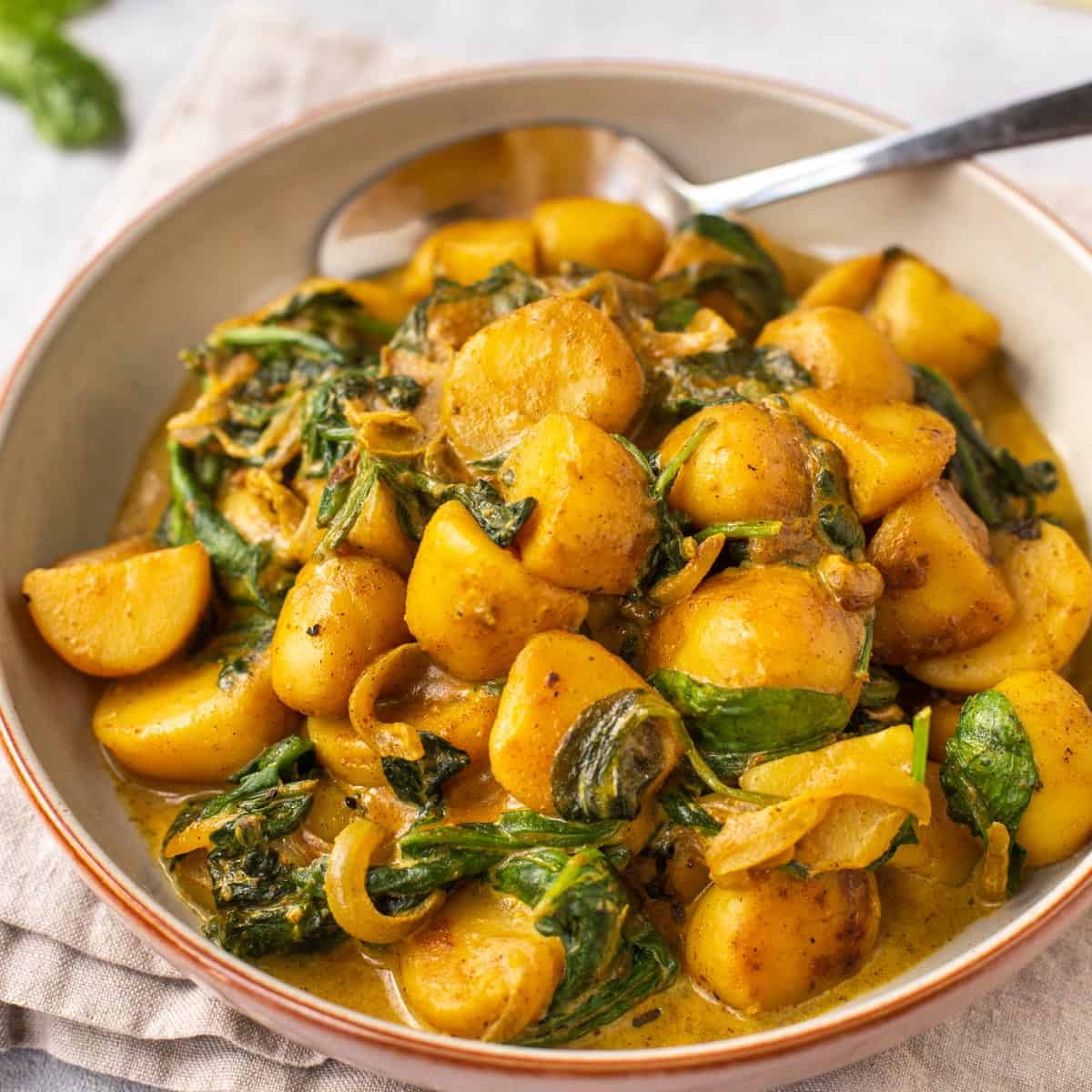ALOO SAAG
